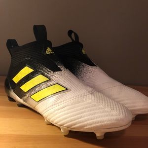 Ace 17+ Purecontrol Soccer Cleats